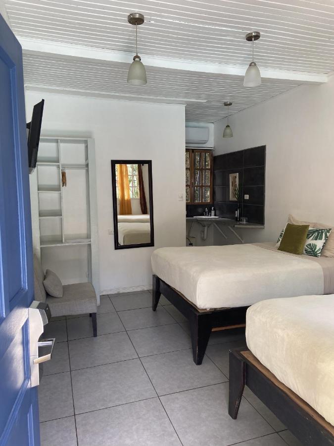 Lizard King Hotel & Suites Puerto Viejo de Talamanca Eksteriør bilde