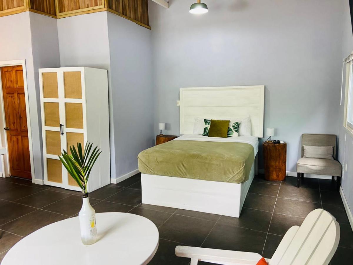 Lizard King Hotel & Suites Puerto Viejo de Talamanca Eksteriør bilde