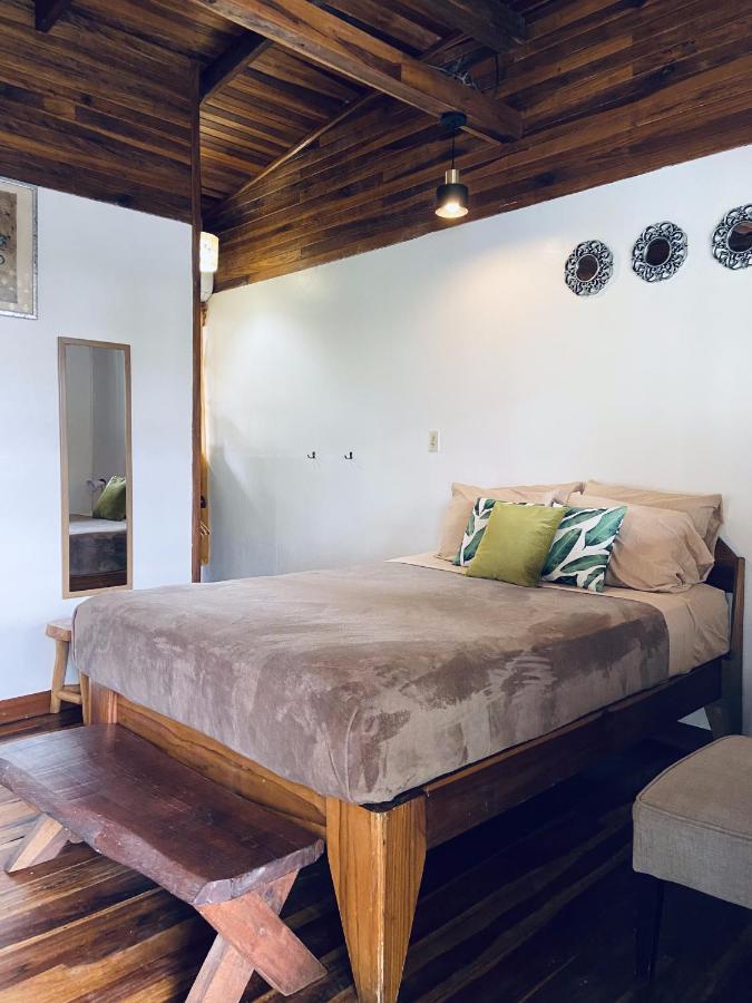 Lizard King Hotel & Suites Puerto Viejo de Talamanca Eksteriør bilde